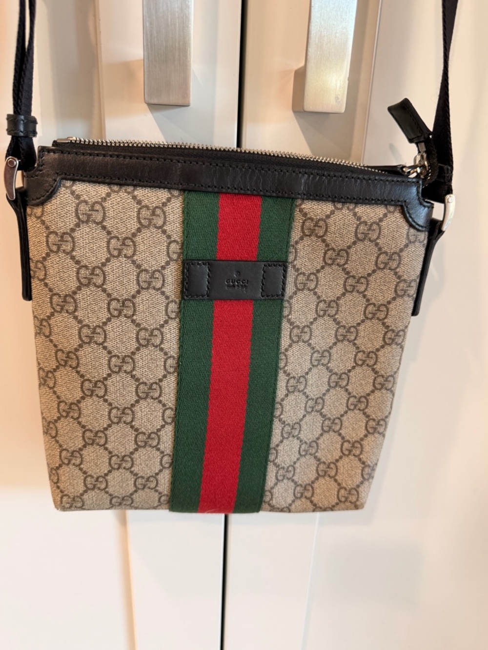 🔥🔥Gucci Supreme Web leather Crossbody Bag with Green and Red Stripe (GUC)🔥🔥 - Picture 15 of 16